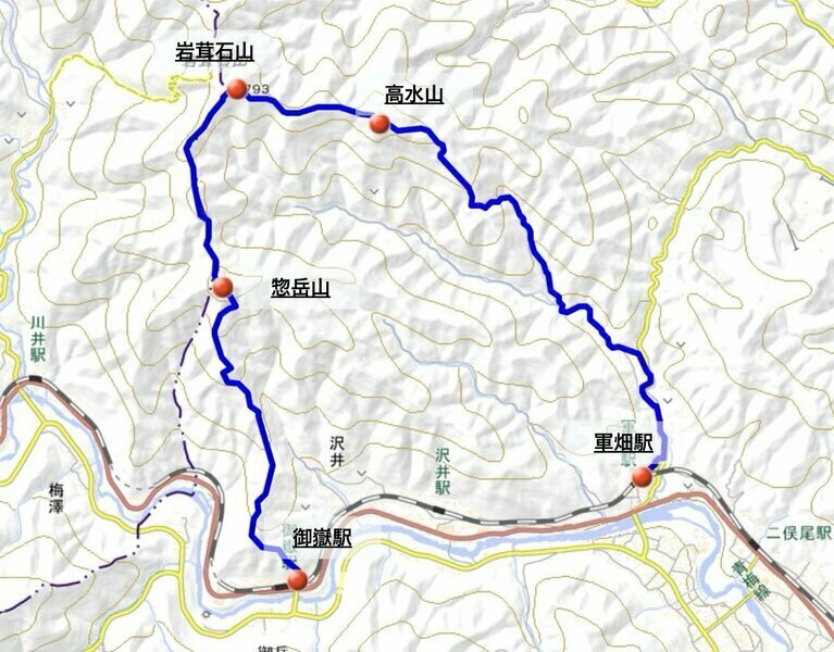 奥多摩の高水三山縦走路は、縦走入門に最適なコースだ