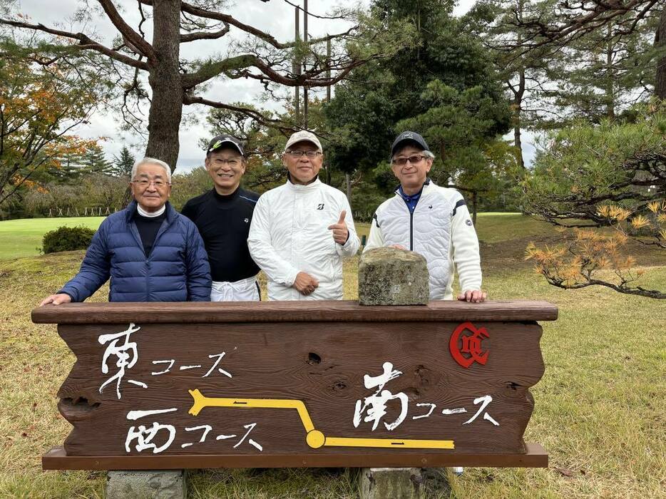 長岡CCの同伴者と。左から小川さん、大倉副支配人、はむいち、木戸さん