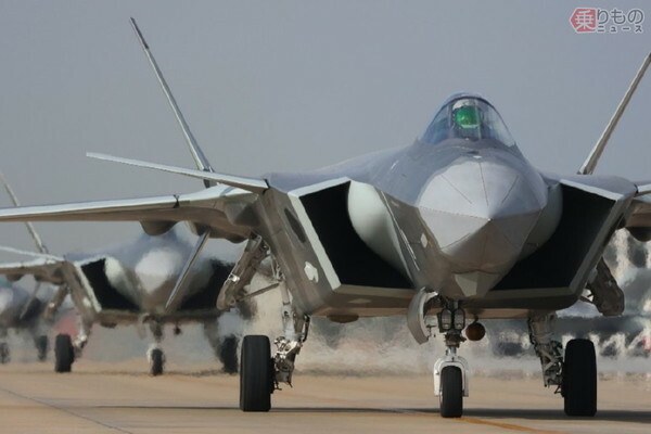 中国空軍のJ-20戦闘機（画像：AVIC）。