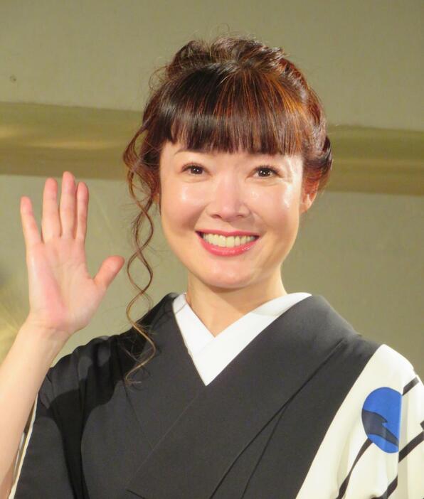 バースデーライブを行った田川寿美