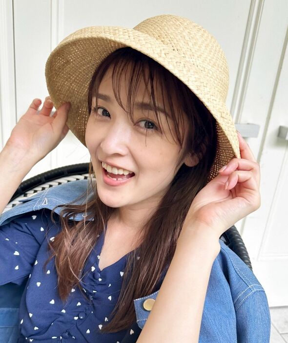 石川梨華(インスタグラムrika_ishikawa_officialより)