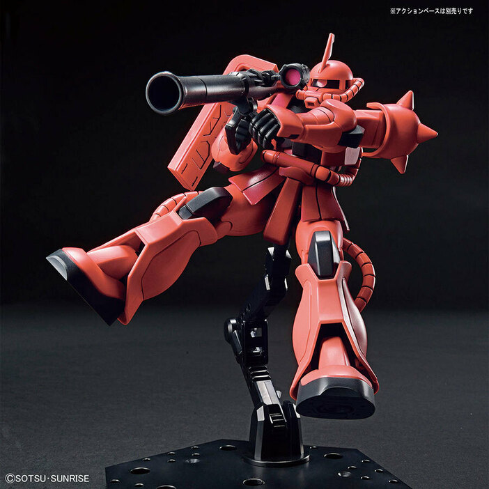 アムロに「人間じゃない」から安心して倒せると思われたシャア専用ザク。「HG 1／144 シャア専用ザクII」（BANDAI SSPIRITS）　(C)創通・サンライズ