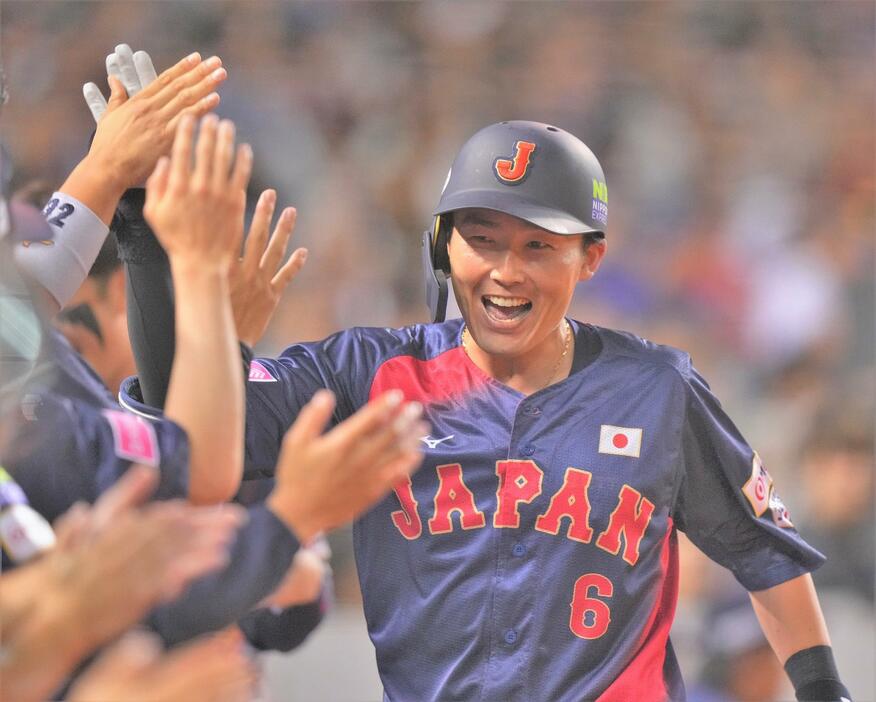 4回に代表初アーチを放った侍ジャパン・源田壮亮選手（西武）