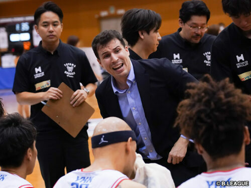 今季から富山を指揮するダビー・ゴメスHC［写真］＝B.LEAGUE