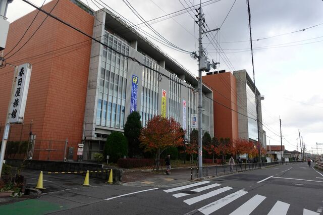 藤井寺球場跡地に建つ四天王寺学園(筆者撮影)