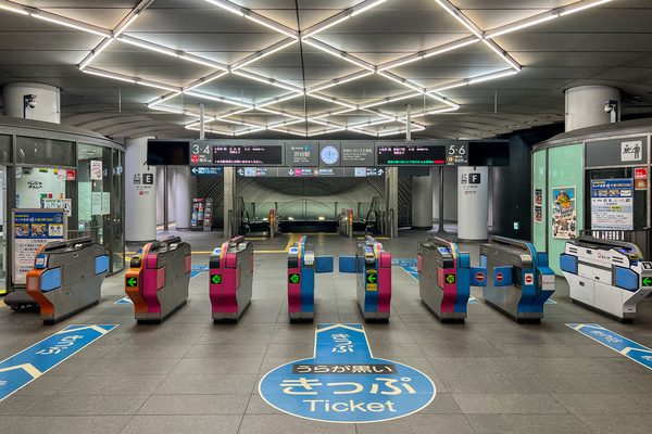 東急東横線・東京メトロ副都心線渋谷駅の改札（画像：写真AC）。