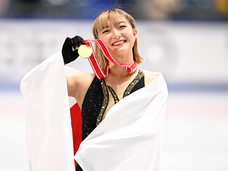 NHK杯で今季世界最高点で優勝した坂本花織 photograph by Asami Enomoto