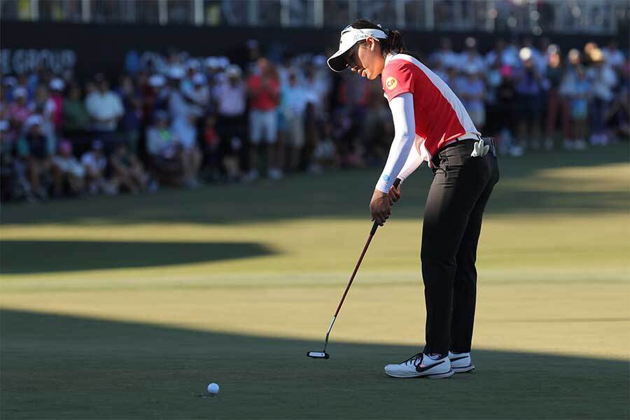 米ツアー最終戦CMEグループ・ツアー選手権で優勝したジーノ・ティティクル【写真：Getty Images】