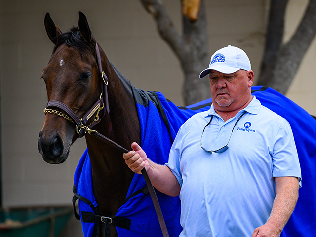 デルマー競馬場に到着したソーピードアンナ Eclipse Sportswire / Breeders’ Cup Photos(c)