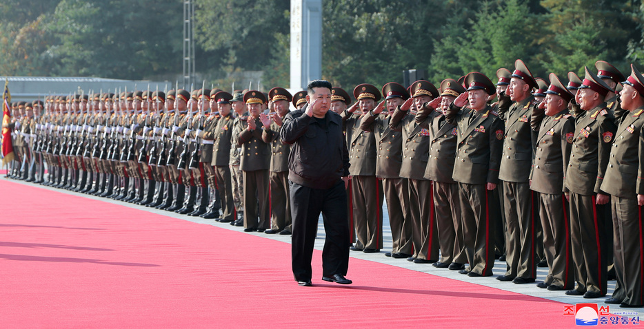 フランス外務省が先週、駐仏・北朝鮮代表を呼び出し、ウクライナ侵攻を続けるロシアへの派兵に抗議していたことが分かった。写真は１０月撮影の提供写真（２０２４年　ロイター/KCNA via REUTERS）