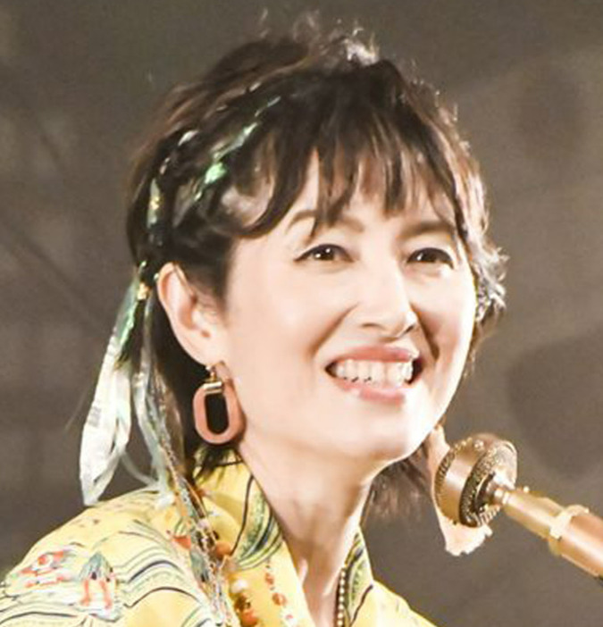 荻野目洋子（2022年8月撮影）