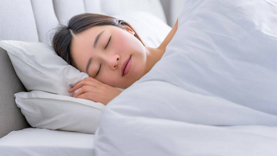 深部の体温を上げて、睡眠の質を高める「安眠ヨガ」