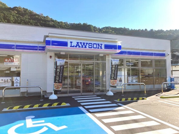 龍神村西店（ローソン提供、以下同）