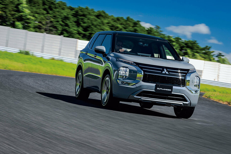 驚きの進化を遂げた新型アウトランダーPHEV。