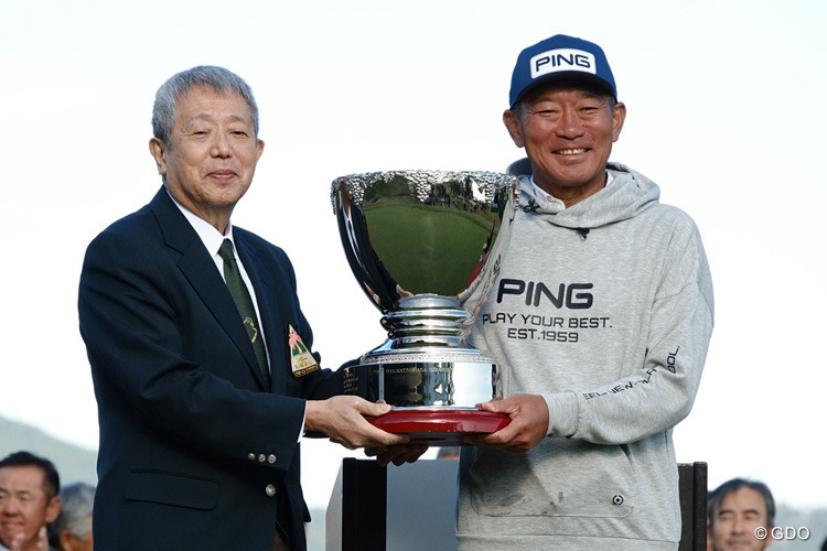 今シーズンを優勝で締めた塚田好宣