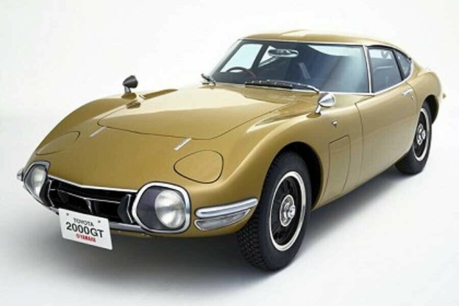 トヨタ2000GT（画像：ヤマハ発動機,トヨタ自動車）