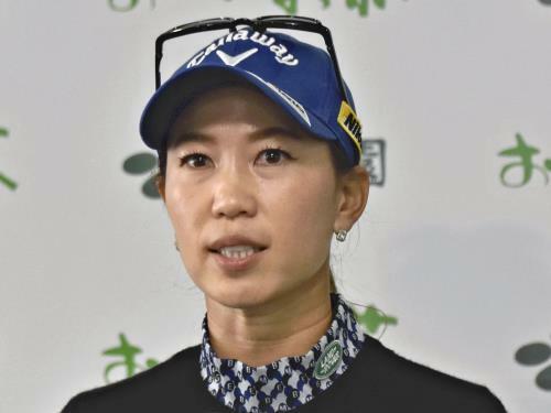 ツアー撤退を表明した上田桃子＝小石川弘幸撮影