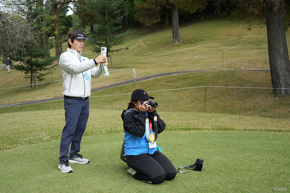 清水のコーチである内藤雄士プロと同じ位置から撮影