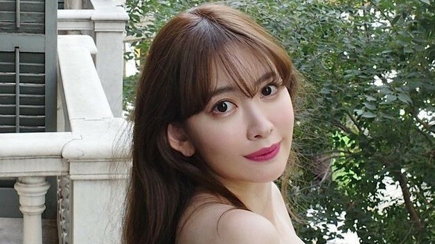 小嶋陽菜 公式インスタグラムより