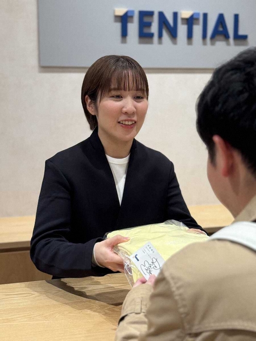 TENTIAL虎ノ門で1日店長を務めた平野美宇