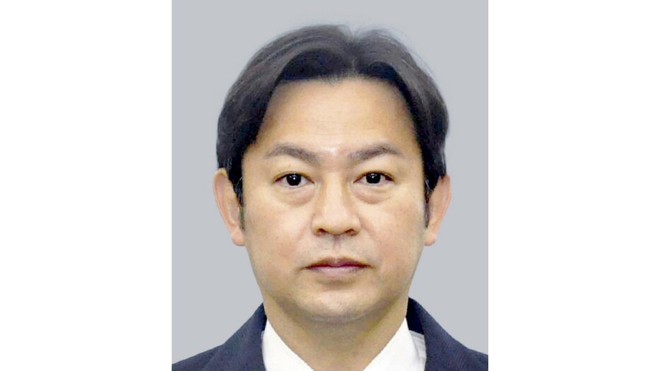 福岡資麿氏