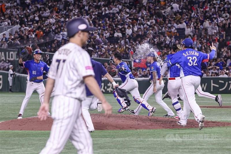 24日のプレミア12決勝で日本を下し初優勝に輝く台湾代表