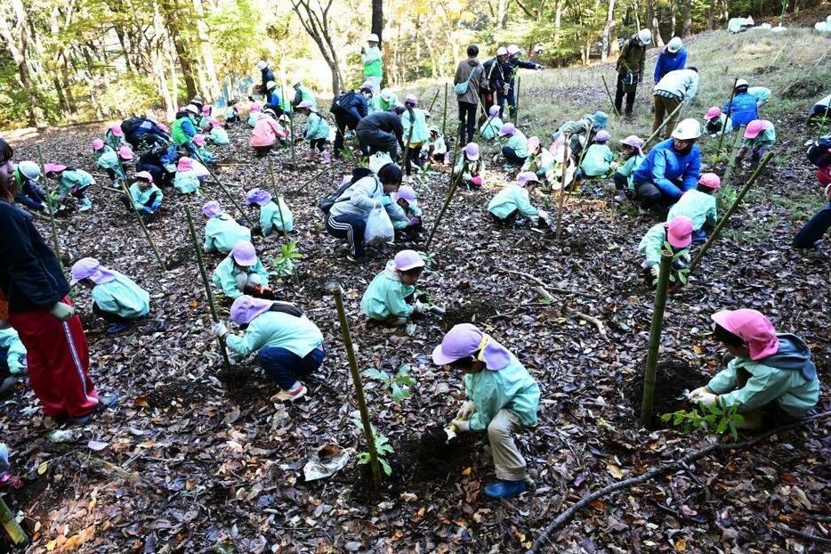 イベント当日は約60人の園児が参加した