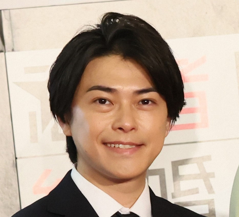 俳優の勝地涼