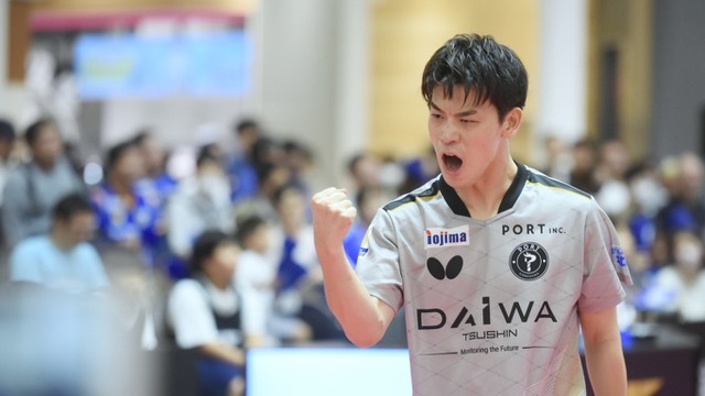 写真：吉田雅己（金沢ポート）/撮影：岡山リベッツ/T.LEAGUE/アフロ