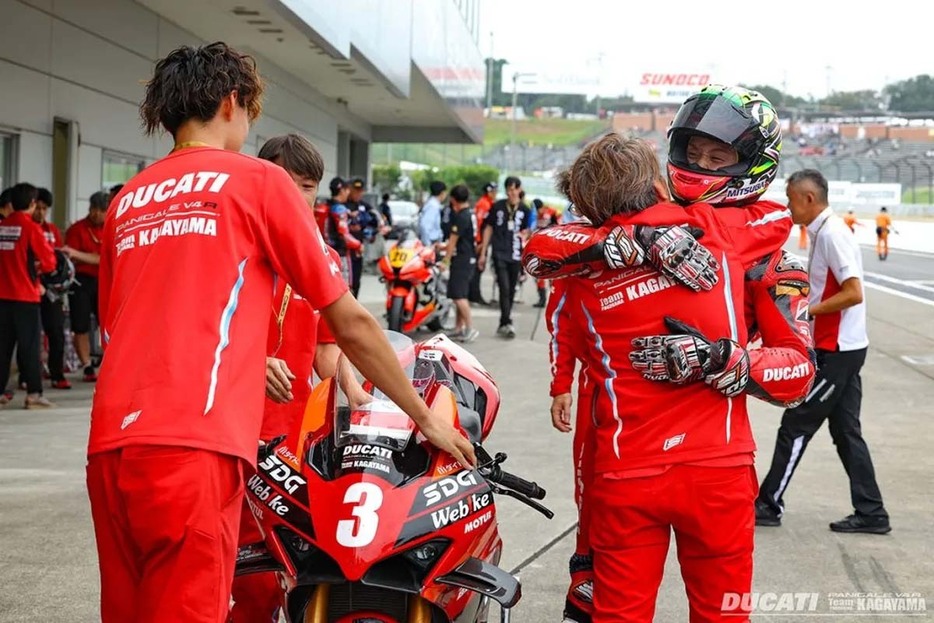 全日本ロードレース選手権シリーズ最終決戦の地は三重県鈴鹿サーキット