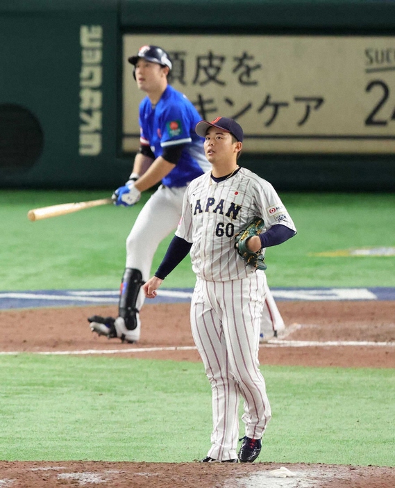 プレミア12スーパーラウンド＜日本・台湾＞9回、林安可にソロを浴びる横山（撮影・光山　貴大）