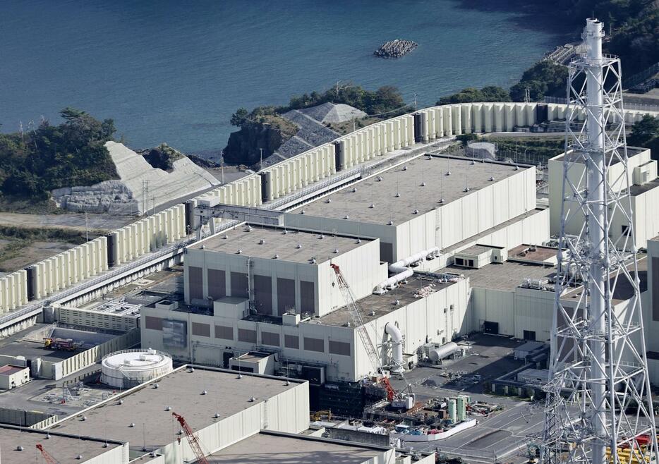 宮城県の東北電力女川原発2号機