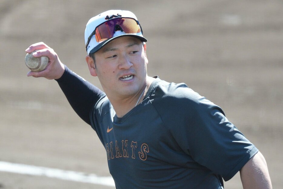 来季もスタメンマスク増を目指す巨人・岸田行倫