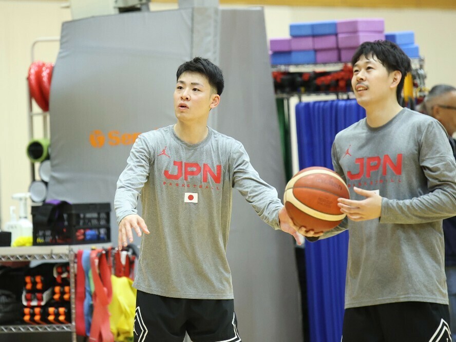 チームメートの大浦颯太（写真右）、吉井裕鷹との共闘も楽しみだ