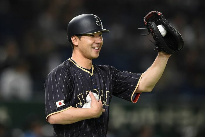 2017年のWBCに日本代表として参戦した炭谷銀仁朗