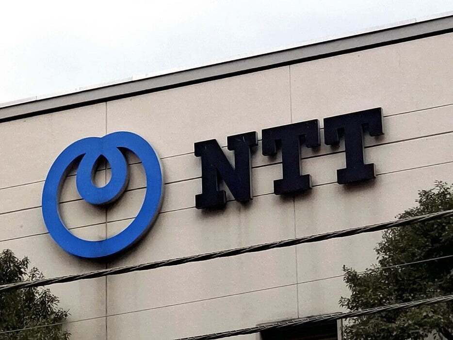 NTT