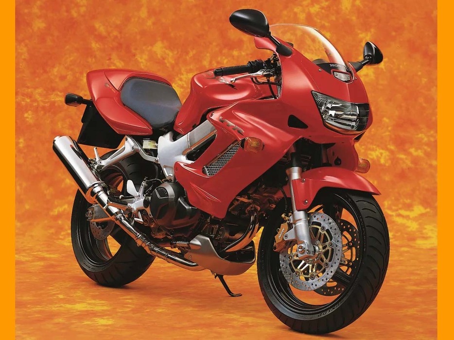 VTR1000F（1997年） [HONDA] 日本の免許制度改正による大型バイクブームを予見し、従来とは異なった新世代スーパースポーツモデルを提案。海外でも発売され高い評価を得た。