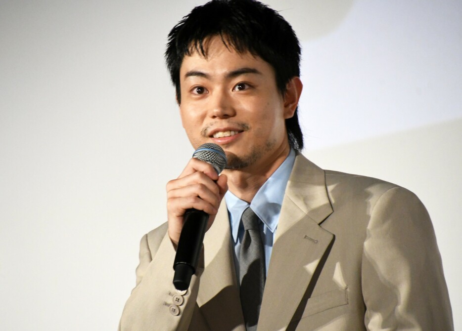 食べ物が美味しすぎて7キロ増！主演の菅田将暉