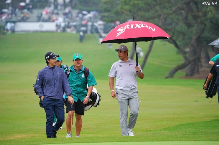 松山英樹、石川遼の組がスタートした