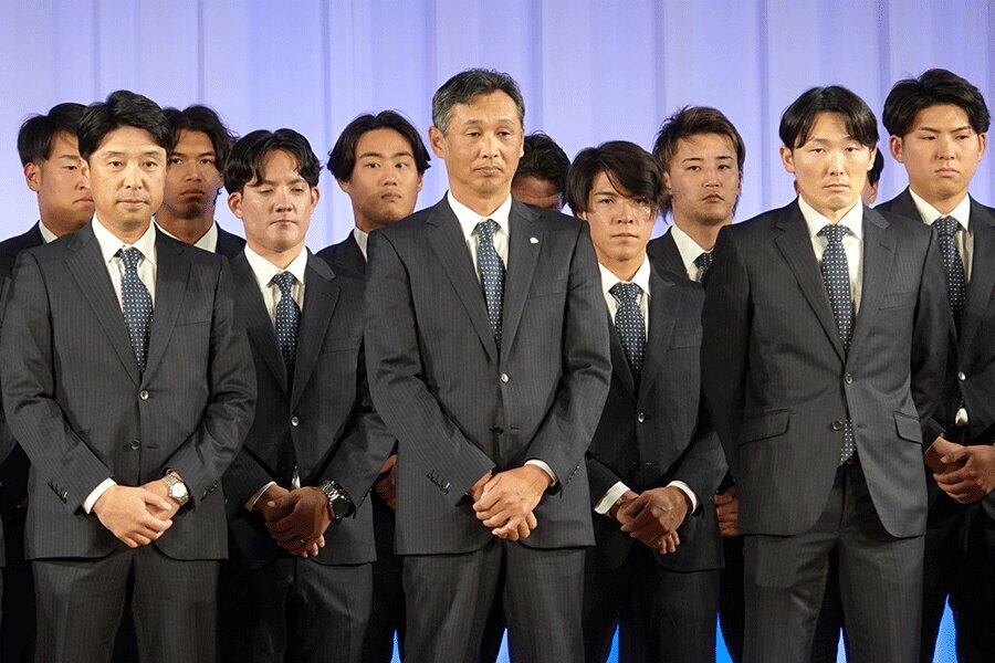 「西武感謝の集い」に出席した西口文也新監督【写真：湯浅大】