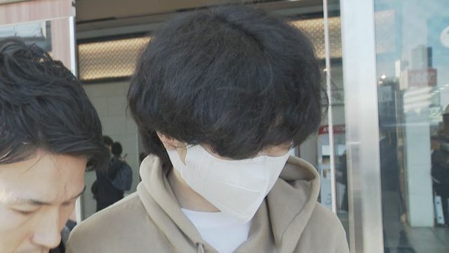 長田聖司容疑者（11日午後3時ごろ  新大阪駅）