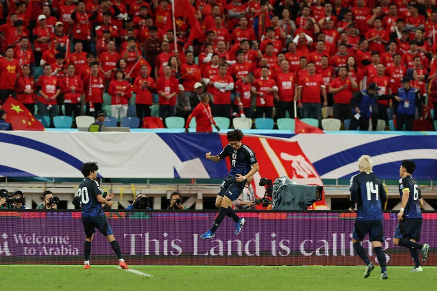 小川航基と板倉滉がゴールを決めて敵地で勝利【写真：ロイター】