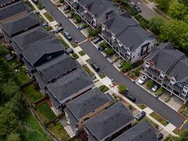 Homes in the West Seattle neighborhood in Seattle. Photographer: David Ryder/Bloomberg