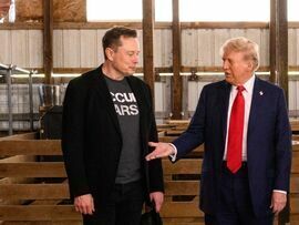 イーロン・マスク氏（左）とトランプ氏