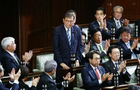 11月11日、特別国会の決選投票で首班指名された石破茂首相。（写真／共同）