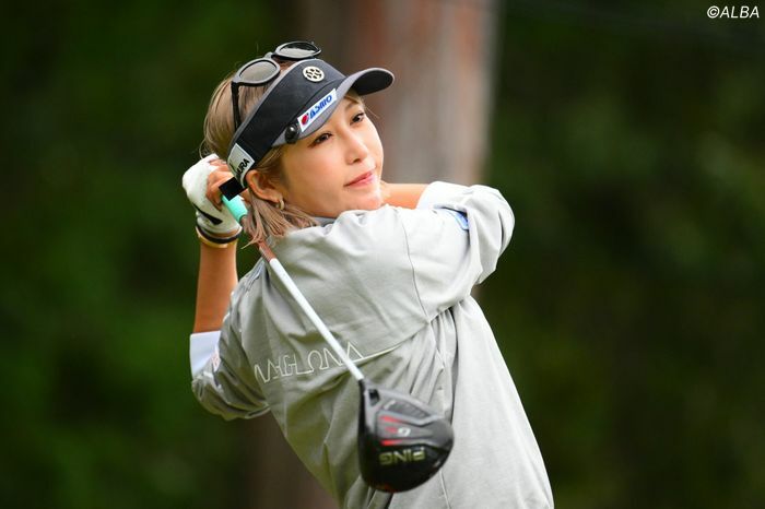 シーズン最終盤、ツアー通算3勝目を目指す金田久美子（撮影：佐々木啓）