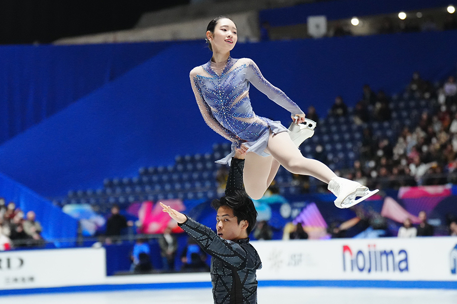 長岡、森口が組んだ当時は知らなかったお互いの一面を明かした【写真：荒川祐史】