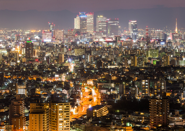 夕暮れ時の名古屋市(GettyImages)