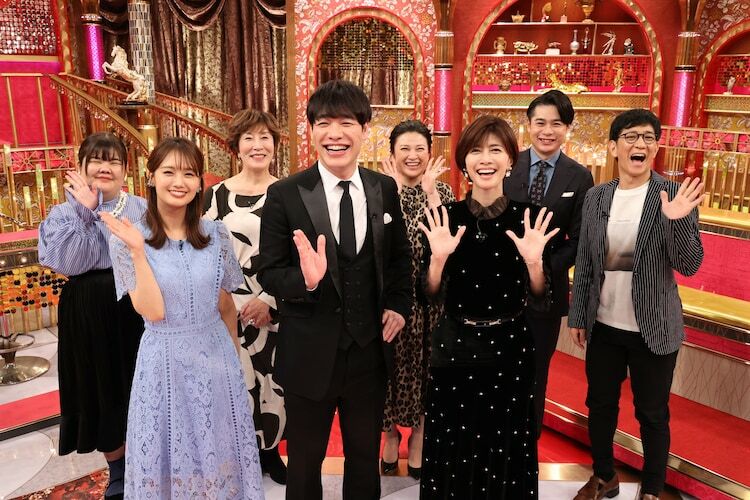 「国民的アニメの祭典 サザエさん55周年SP」の出演者。前列左から井上清華アナウンサー、川島明、内田有紀。後列左からあんり、高畑淳子、島崎和歌子、吉村崇、柴田英嗣。