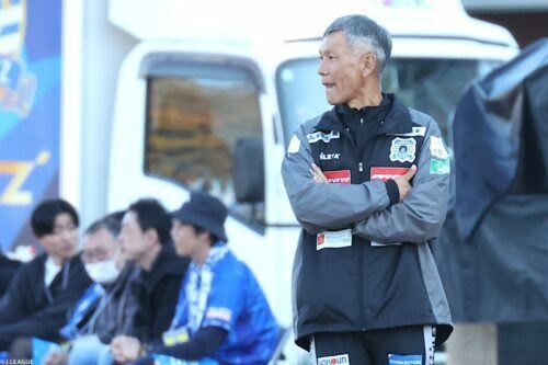 ブラウブリッツ秋田は13日、吉田謙監督の続投を発表 [写真]＝J.LEAGUE via Getty Images